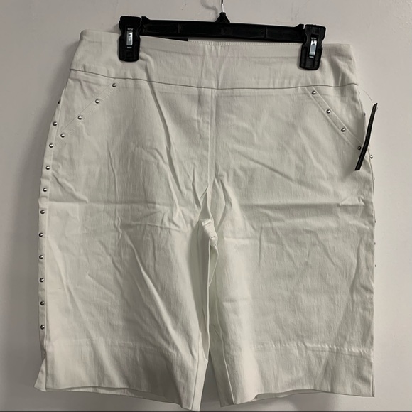 INC International Concepts Pants - NWT: INC white Bermuda short
